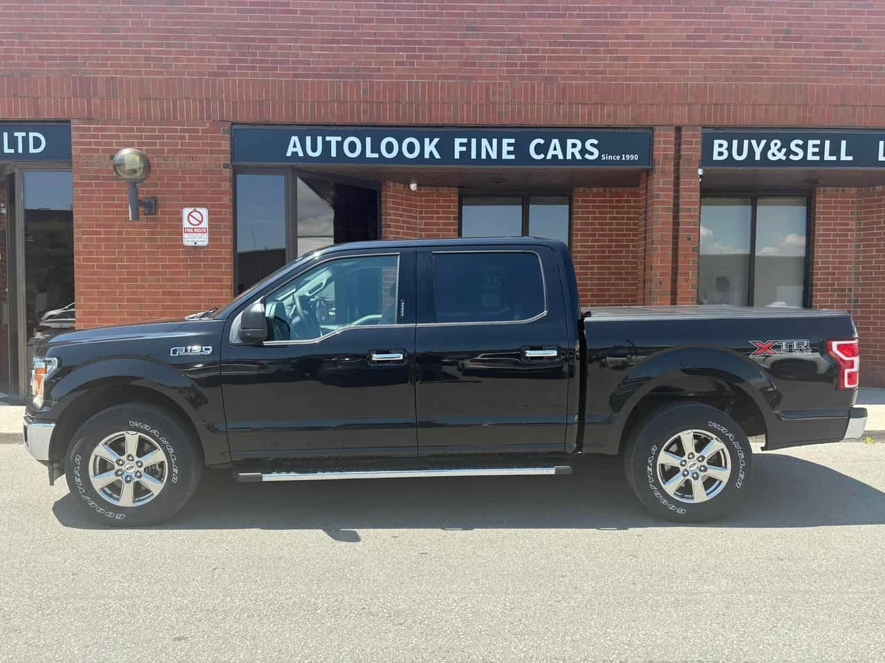 Ford F150 * 4WD SuperCrew 5.5' Box * CARFAX * ЦЕНА ДО БГ, снимка 2 - Автомобили и джипове - 55268178