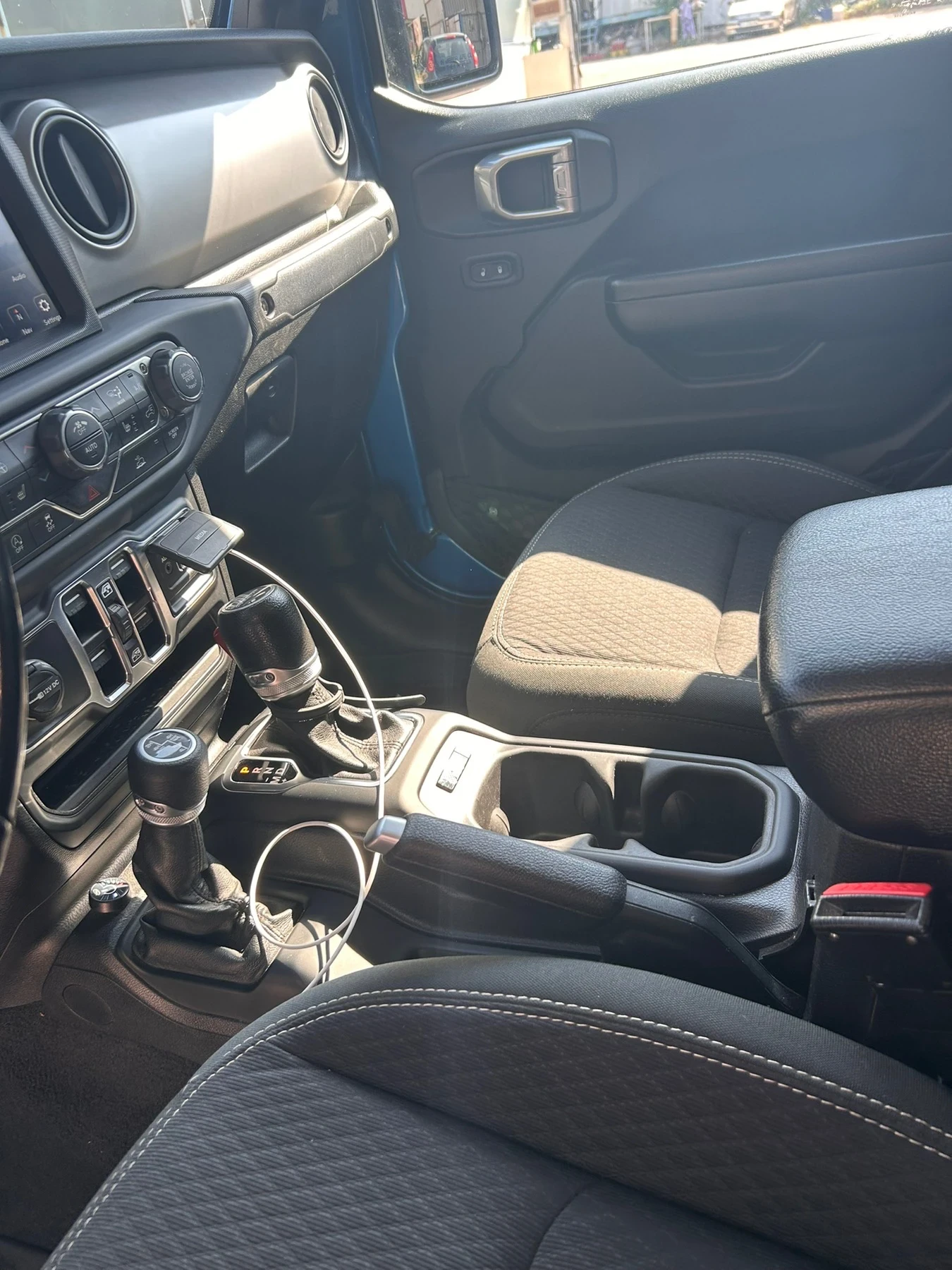 Jeep Gladiator 3.6 бензин/LPG, снимка 6 - Автомобили и джипове - 55980260