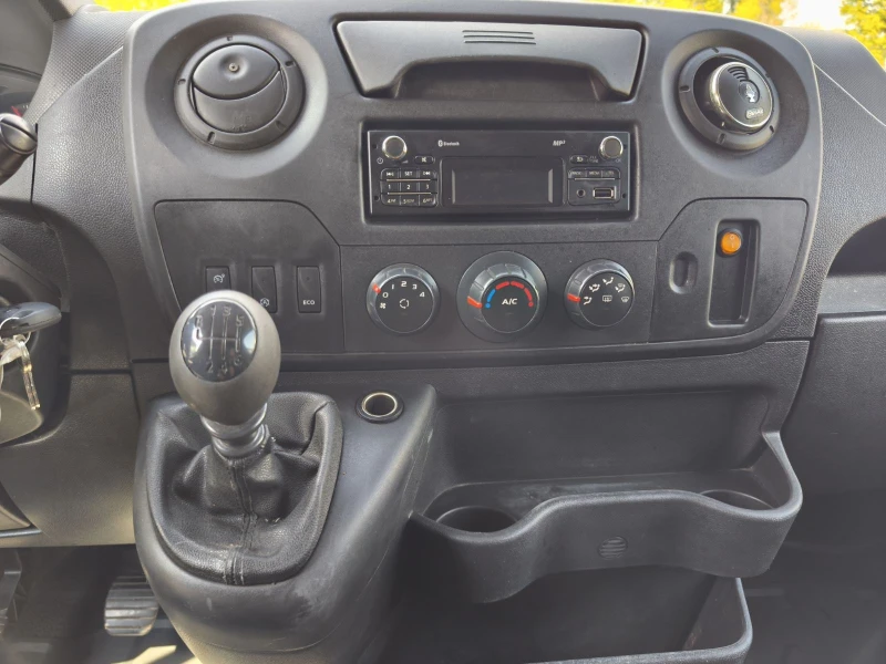 Renault Master ДВОЙНА КАБИНА//ЛИЗИНГ//* НОВ БРЕЗЕНТ, снимка 8 - Бусове и автобуси - 51659437