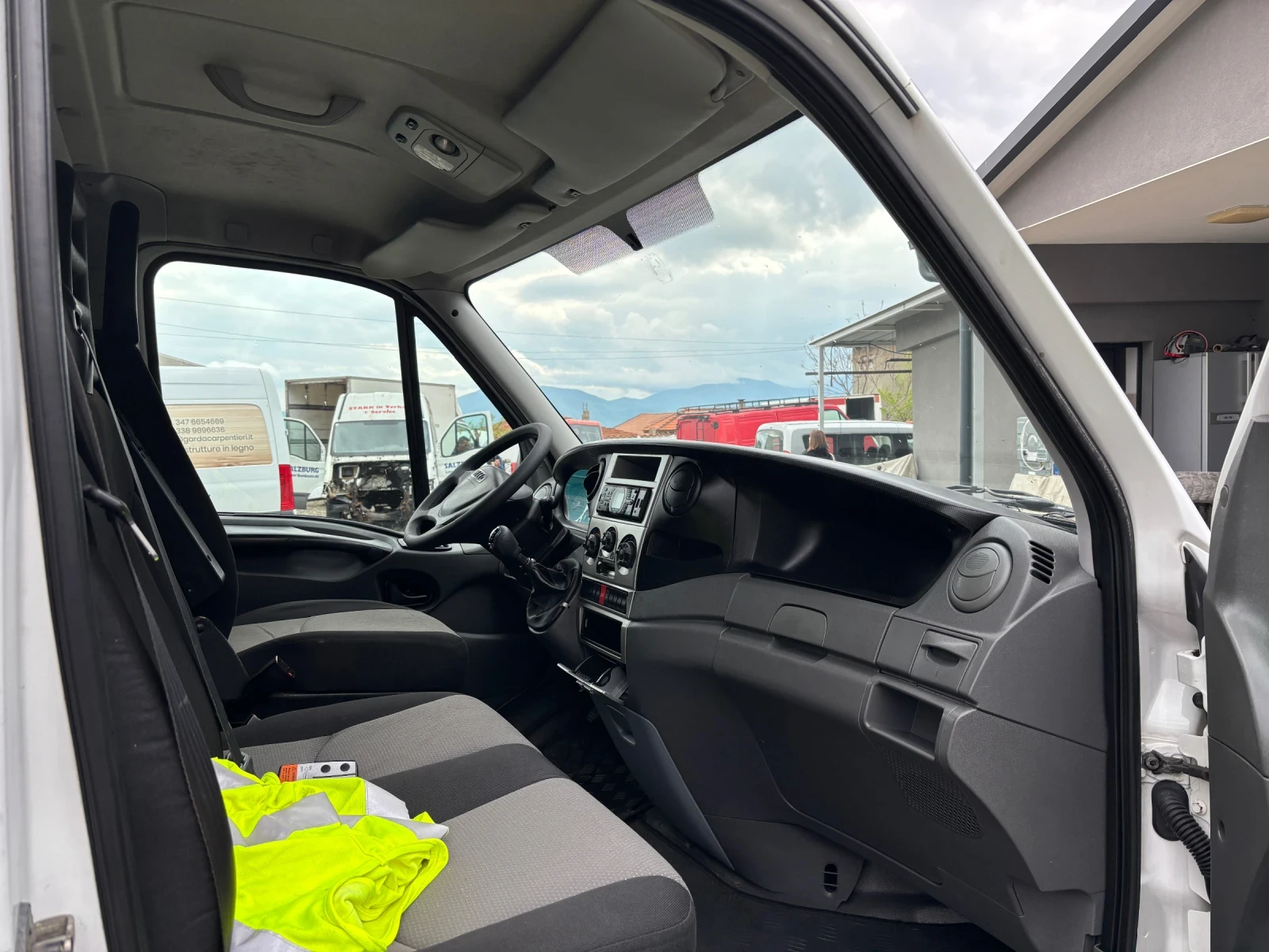 Iveco Daily 35C15 3.0HPI ���������� �������� 3.80� ��������� | Mobile.bg � ����������� 6
