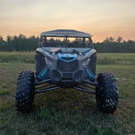 Can-Am Maverick X3 * 72  200 hp* 