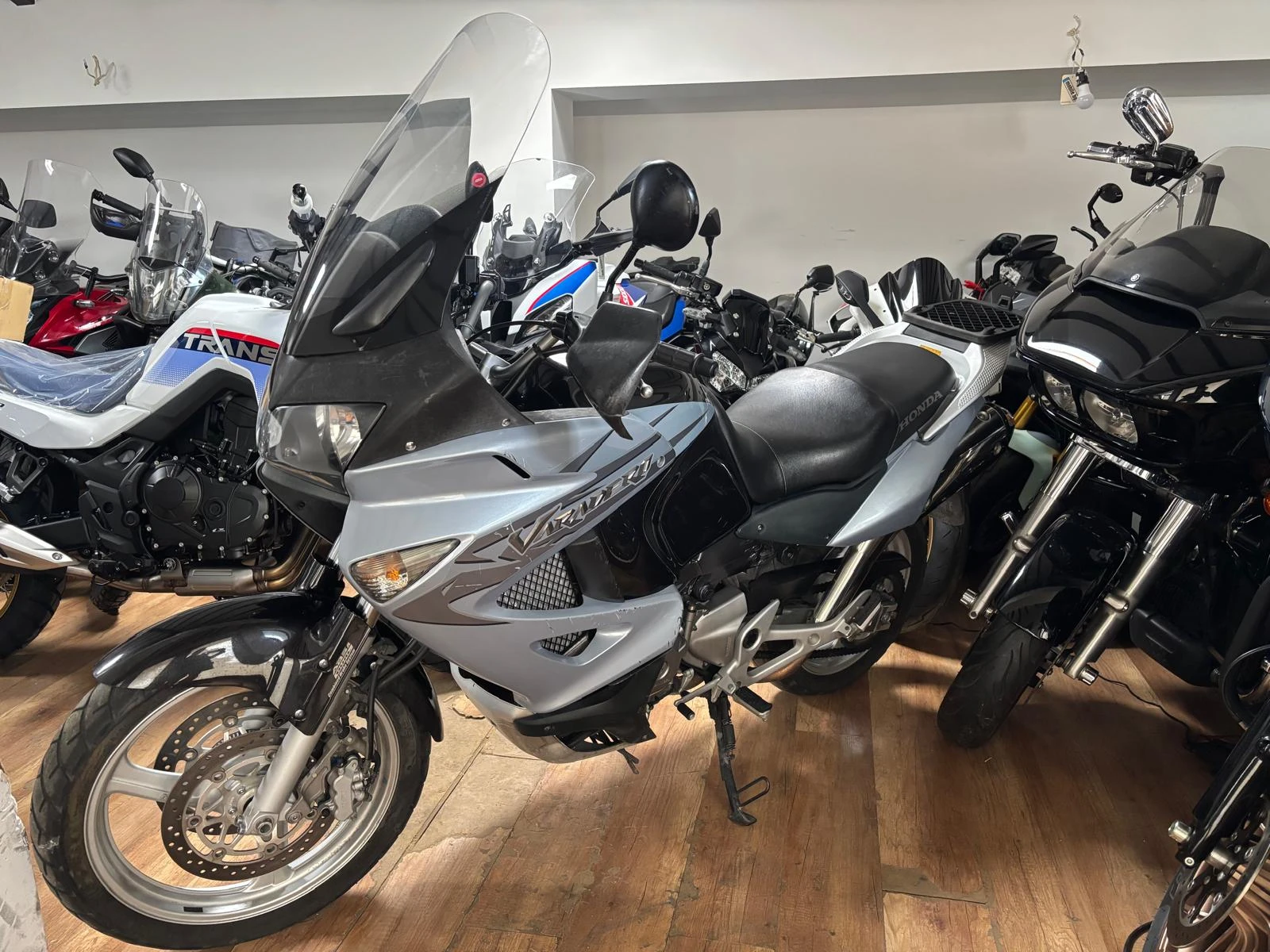 Honda Varadero 1000 АBS!!!!, снимка 6 - Мотоциклети и мототехника - 52634821