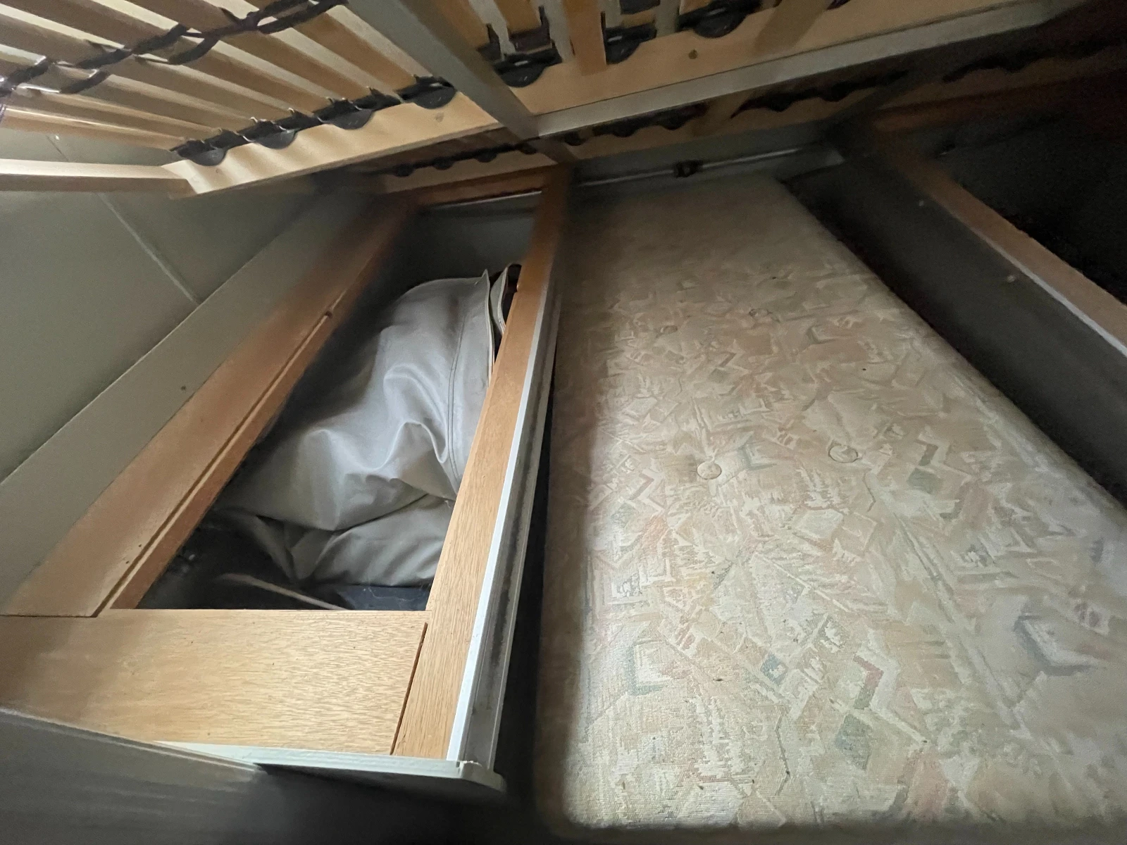  KIP 40 delux | Mobile.bg   13