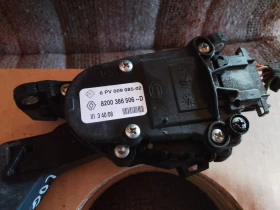 8200386506D педал за газ Дачия Логан , снимка 2