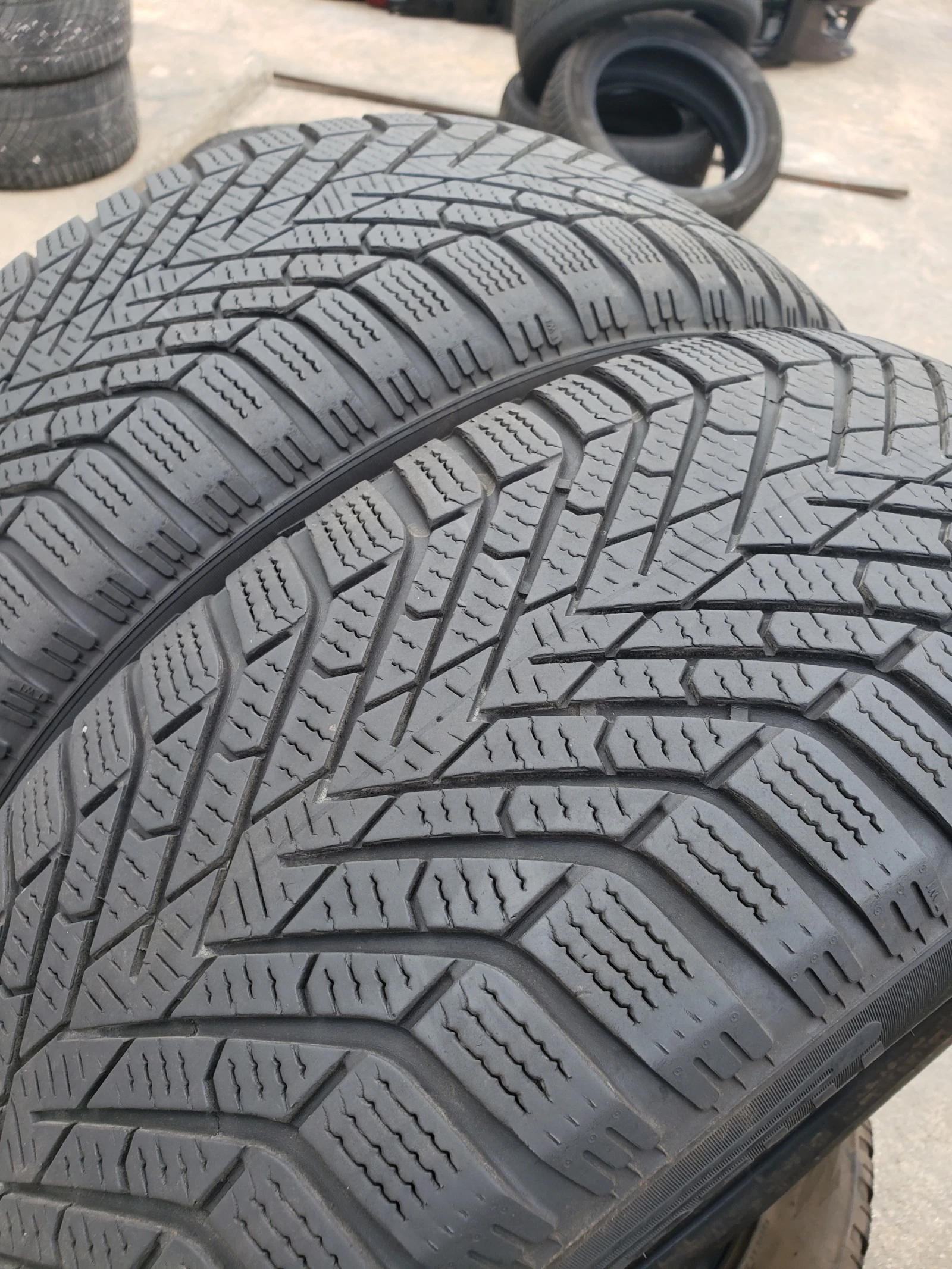  215/55R17 | Mobile.bg   3