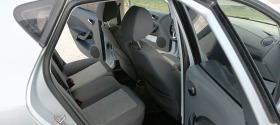 Seat Ibiza, снимка 11 - Автомобили и джипове - 40215778