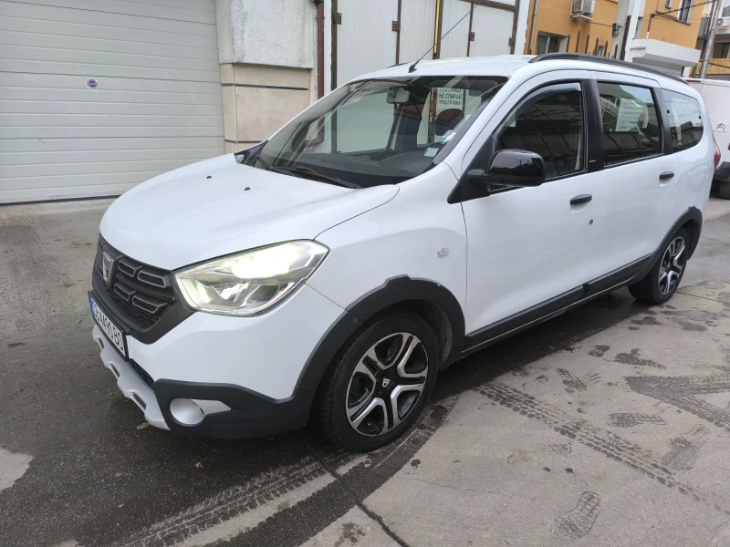 Dacia Lodgy 1.5 dCi SL Nomada, снимка 2 - Автомобили и джипове - 48839729