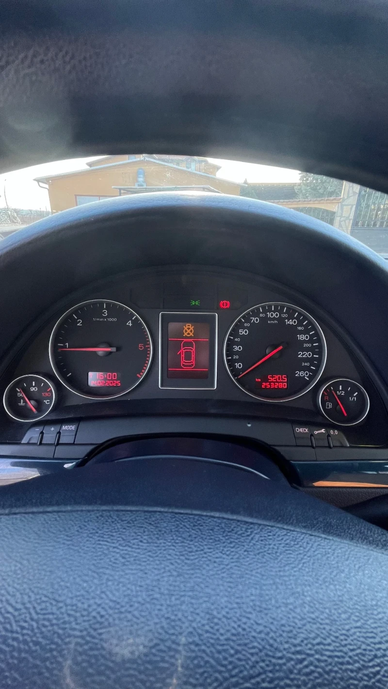 Audi A4, снимка 14 - Автомобили и джипове - 49132872