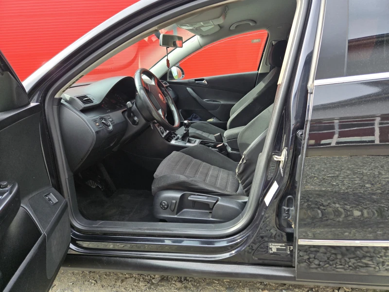 VW Passat B6, снимка 7 - Автомобили и джипове - 52928225