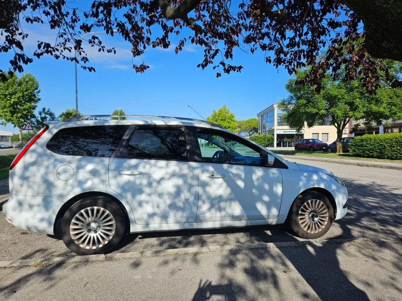 Ford Focus TITANIUM 1.6TDCI EURO 5, снимка 2 - Автомобили и джипове - 51974368