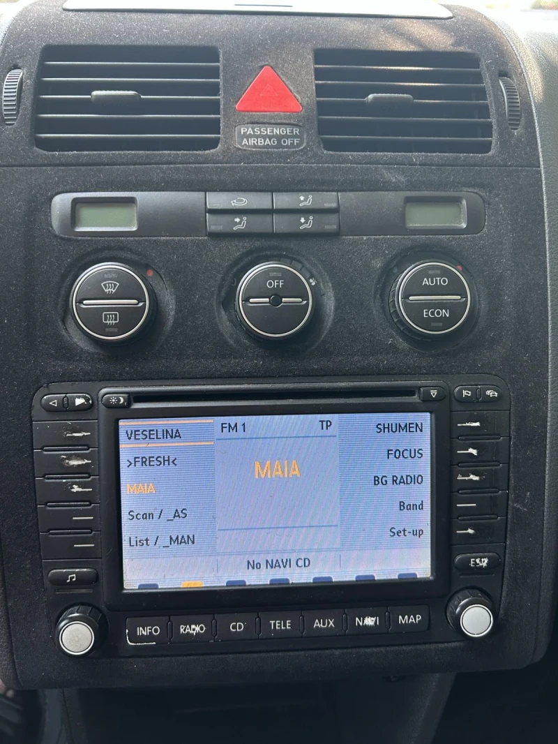 VW Touran 1.9TDI, снимка 3 - Автомобили и джипове - 52755333