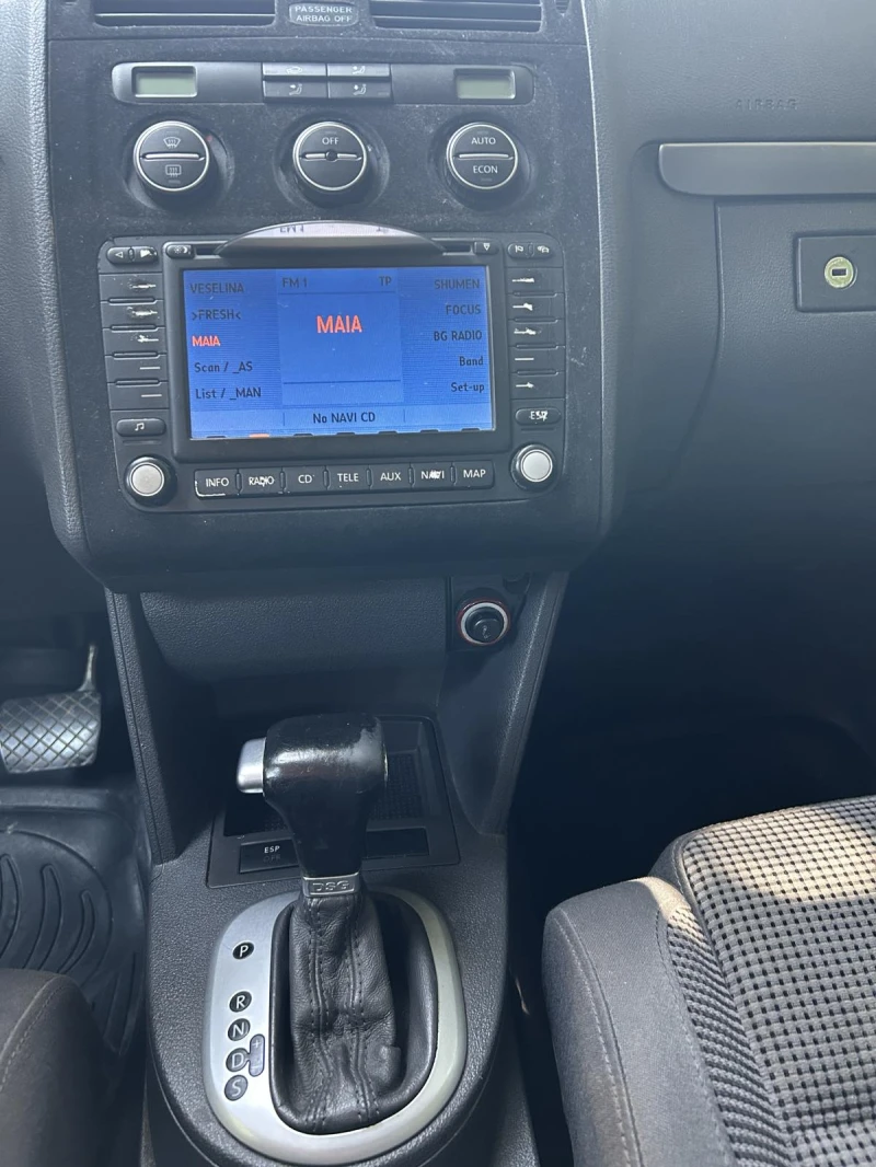 VW Touran 1.9TDI, снимка 7 - Автомобили и джипове - 52755333