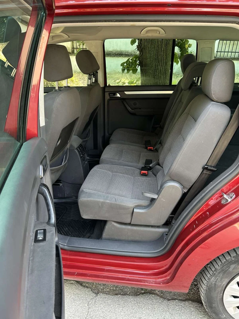 VW Touran 1.9TDI, снимка 6 - Автомобили и джипове - 52755333