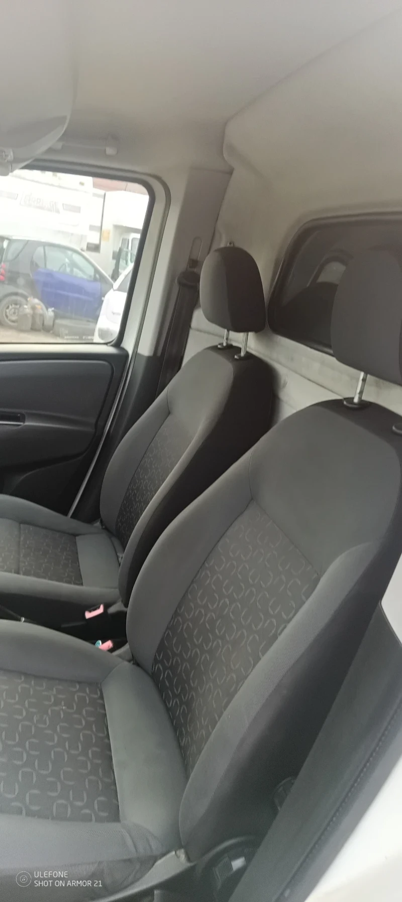 Fiat Doblo Multi jet, снимка 8 - Автомобили и джипове - 52484120