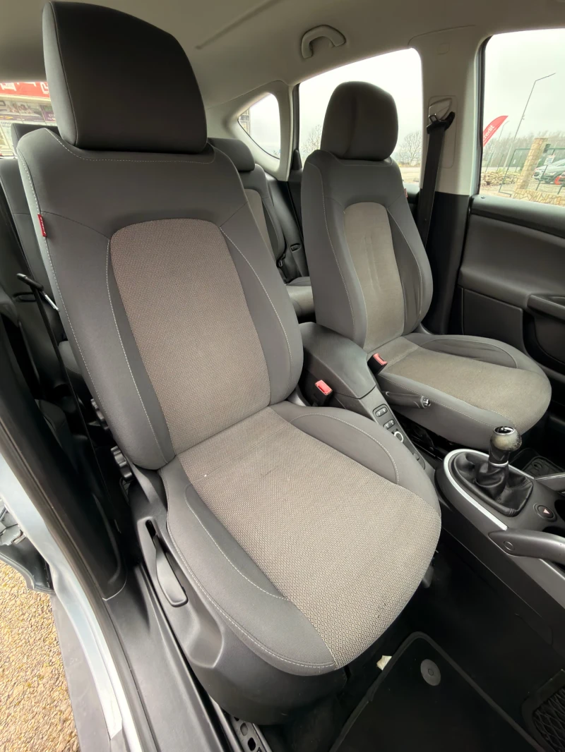 Seat Altea XL 2.0 TDI Facelift, снимка 11 - Автомобили и джипове - 52883607