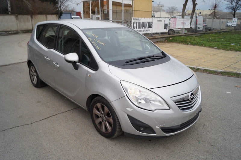 Opel Meriva 1.6d , снимка 2 - Автомобили и джипове - 53457387