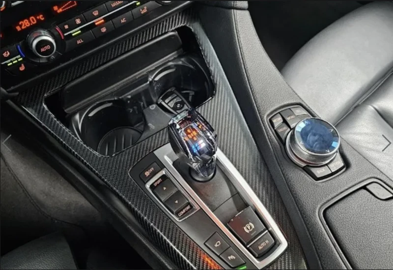 BMW 640 M* SPORT* ХЕДЪП* 360КАМЕРА* КЕЙЛЕС* , снимка 8 - Автомобили и джипове - 53486968