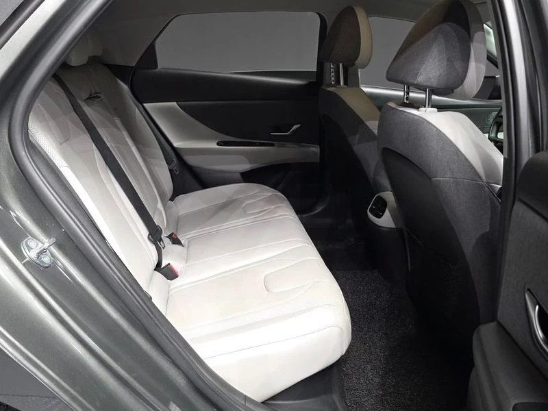 Hyundai Elantra Inspiration| 139к.с.| ВКЛ.ТЕХНОТЕСТ, снимка 12 - Автомобили и джипове - 55665097