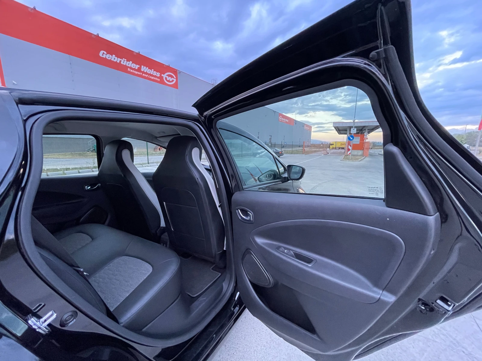 Renault Zoe Z.E.50 Intens R135 CCS Germany  | Mobile.bg   14