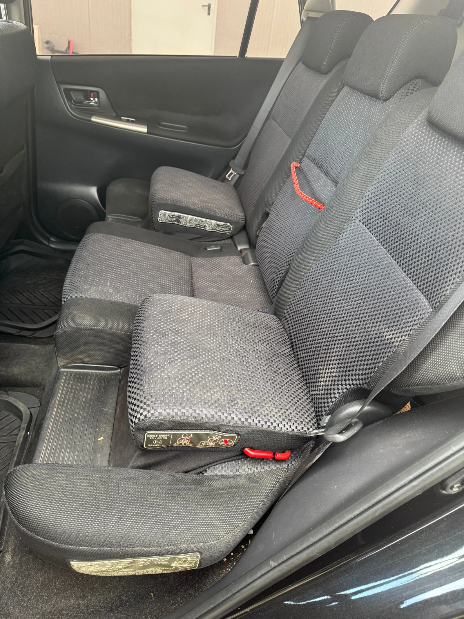 Toyota Corolla verso  - изображение 4