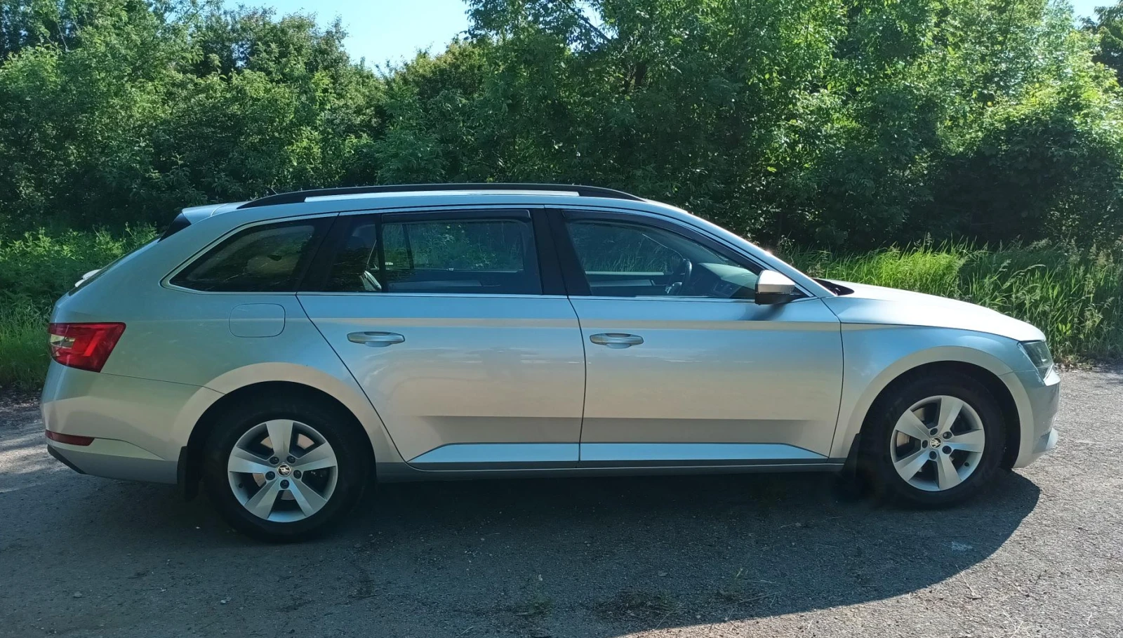 Skoda Superb  - изображение 2