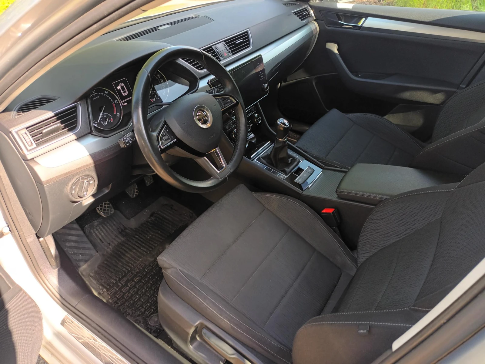 Skoda Superb  - изображение 6