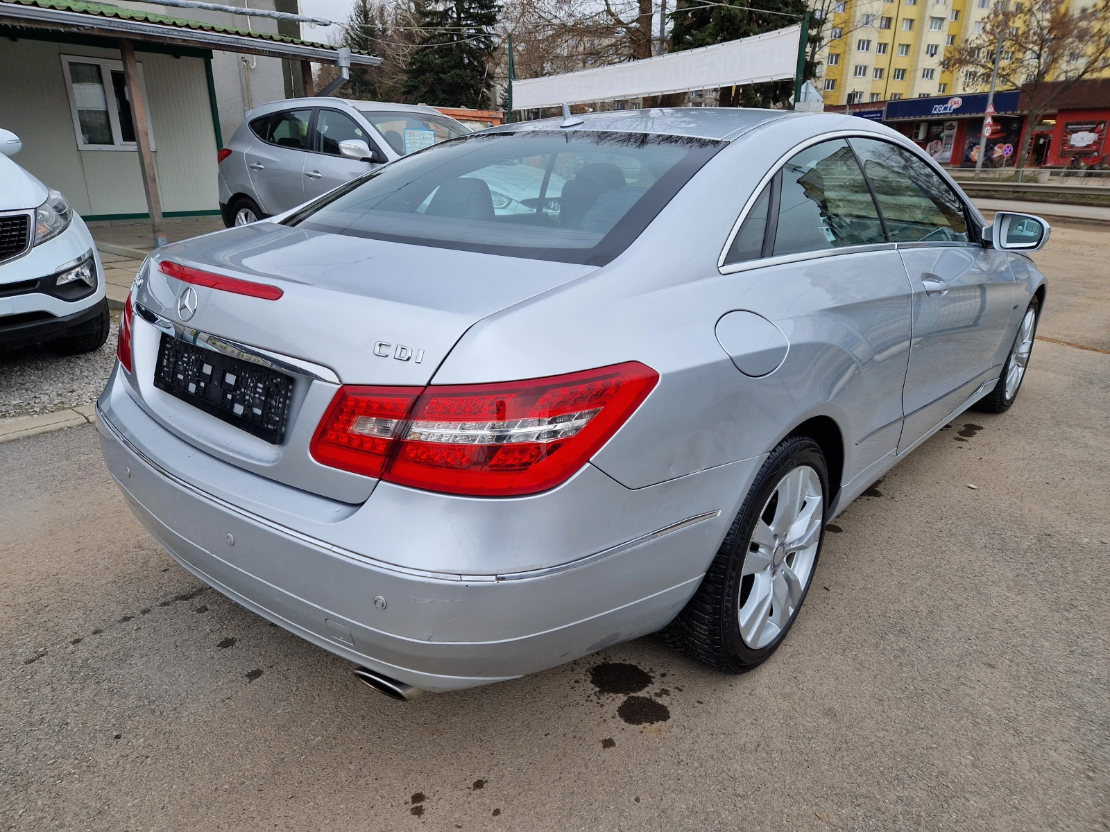 Mercedes-Benz E 350  - изображение 8