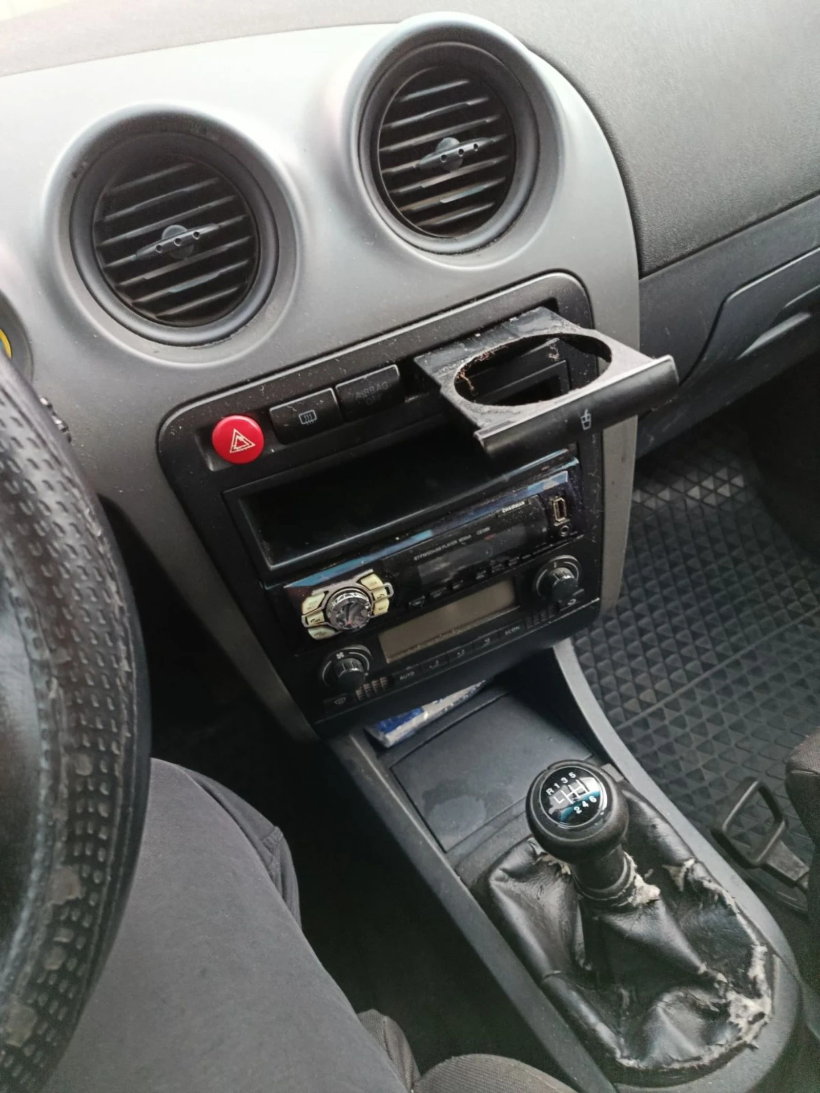 Seat Ibiza  - изображение 8