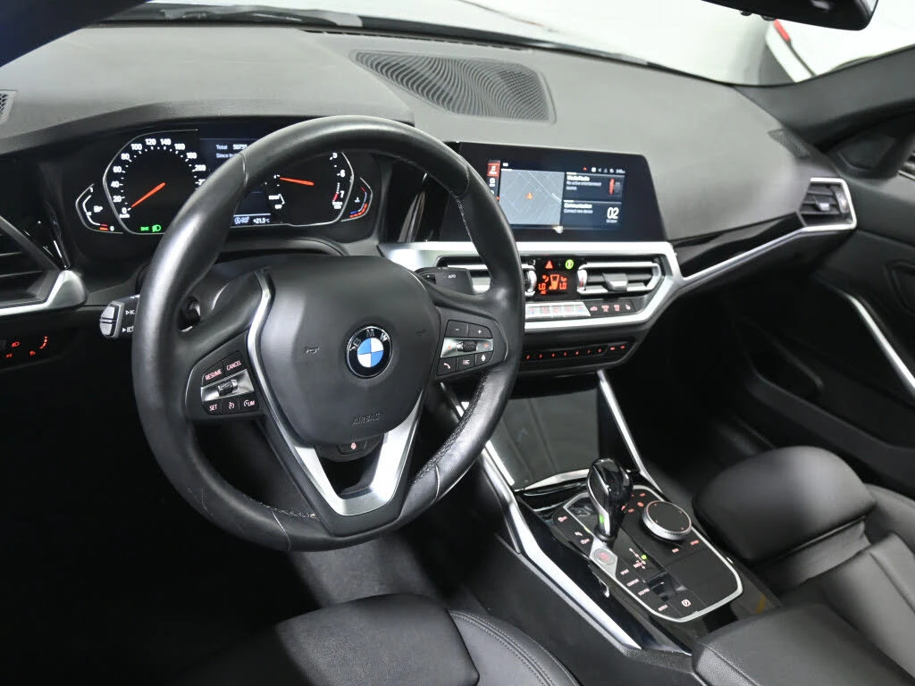 BMW 330 330i xDrive AWD * АвтоКредит* (ЦЕНА ДО БГ) - изображение 8