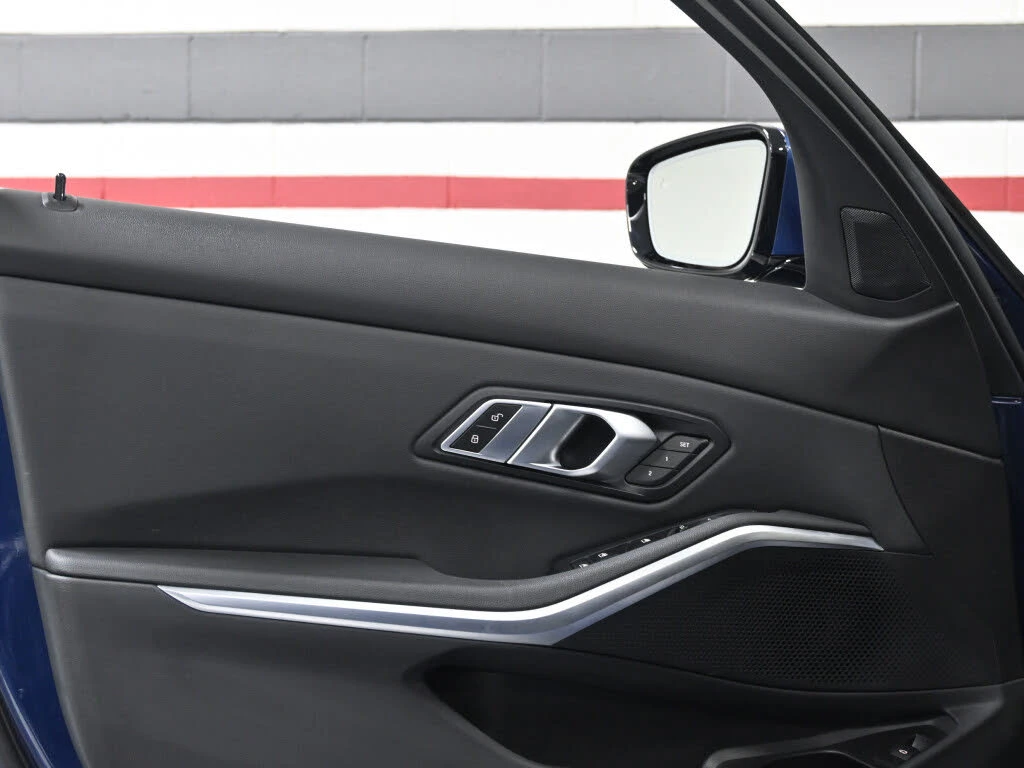 BMW 330 330i xDrive AWD * * (  ) | Mobile.bg   12