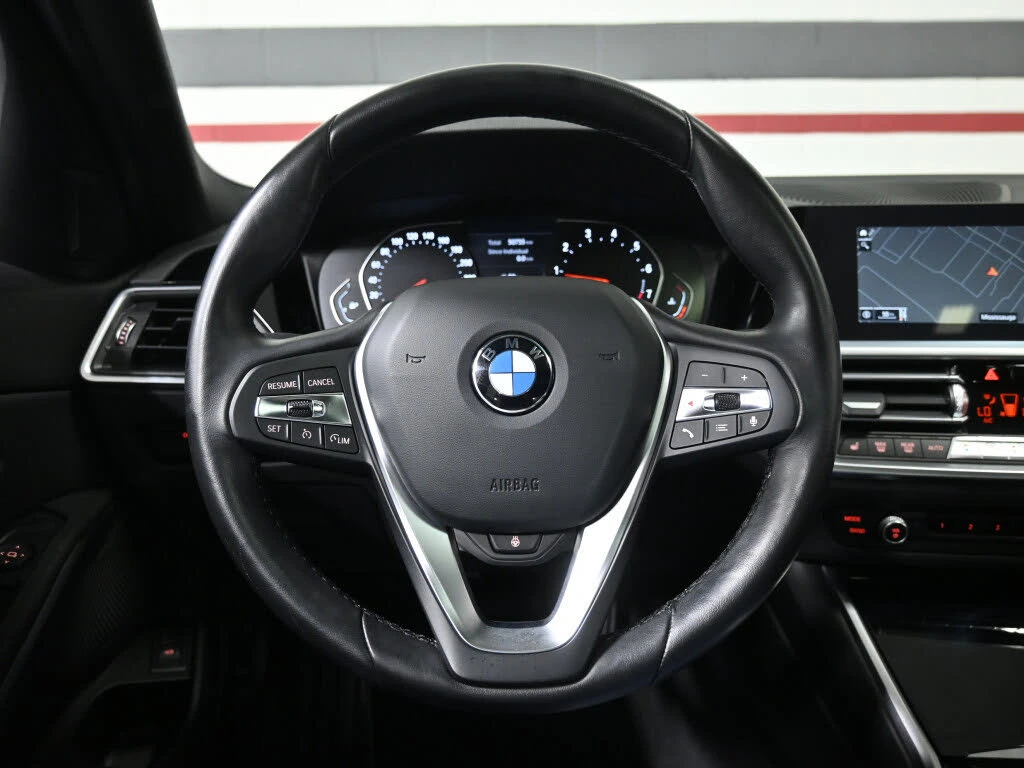 BMW 330 330i xDrive AWD * АвтоКредит* (ЦЕНА ДО БГ) - изображение 9