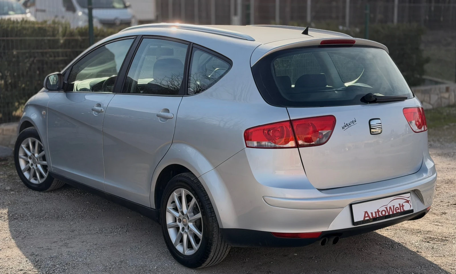 Seat Altea XL 2.0 TDI Facelift, снимка 6 - Автомобили и джипове - 54822379
