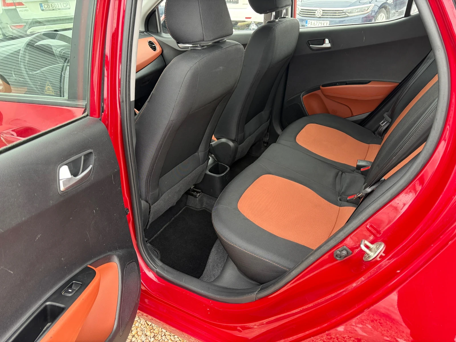 Hyundai I10  YES! 1.25i.  87�.�. | Mobile.bg � ����������� 12
