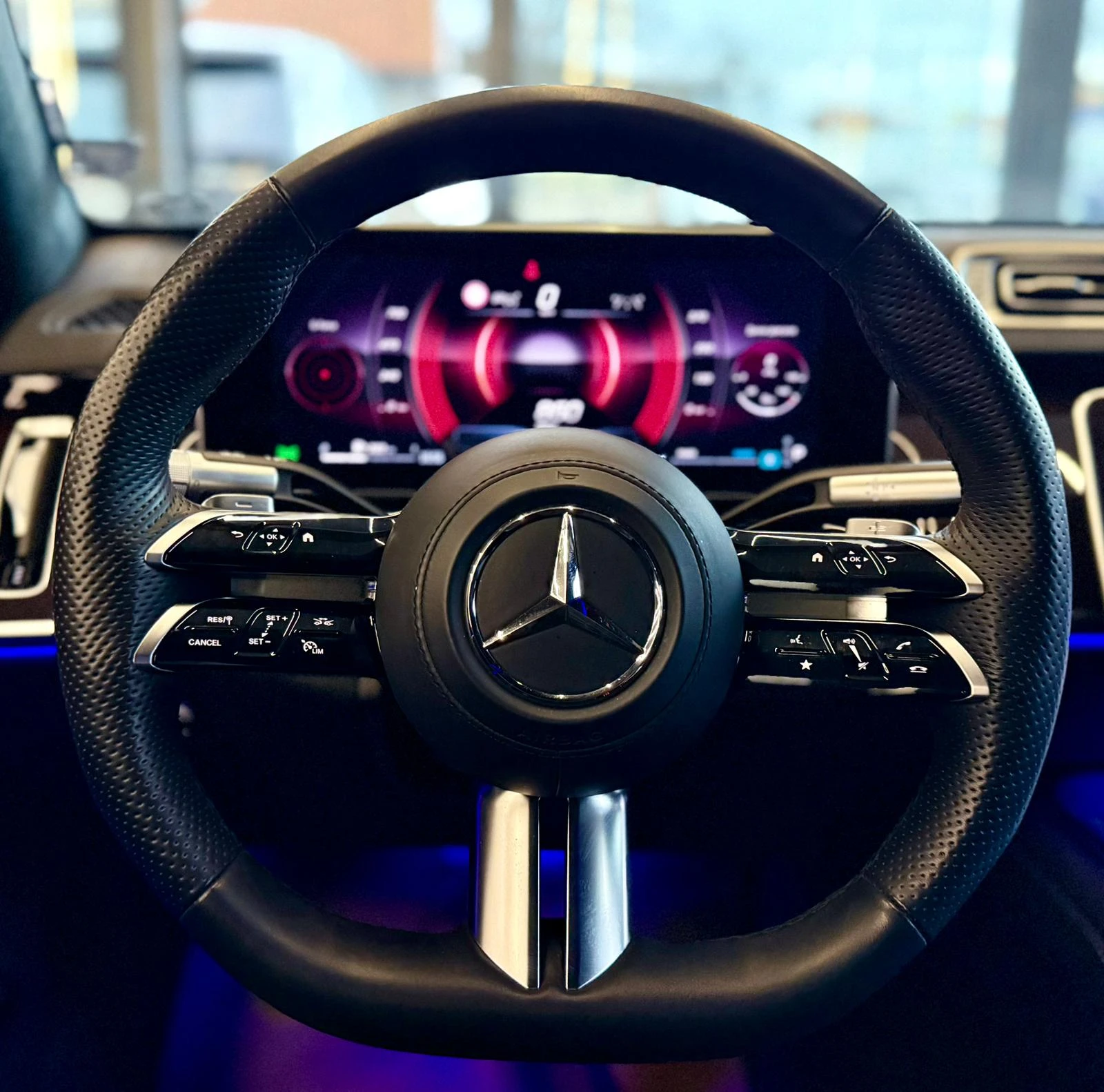 Mercedes-Benz S 580 AMG* 4 Matic* TV* Поръчково изпълнение* Leasing - изображение 10