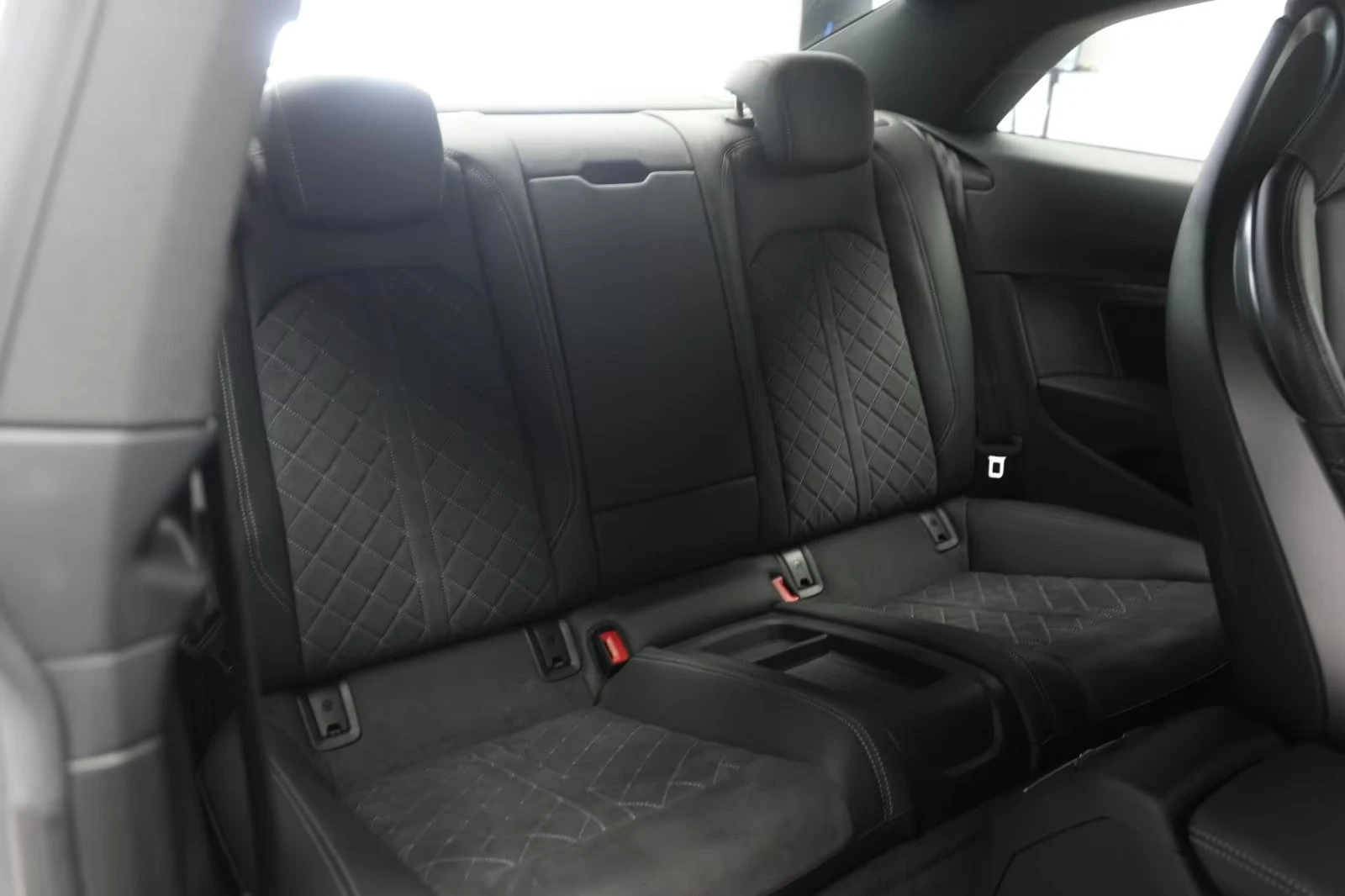 Audi A5 45TFSI/265HP/COUPE/QUATTRO/S-LINE/MASSAGE/943g, снимка 15 - Автомобили и джипове - 53894334