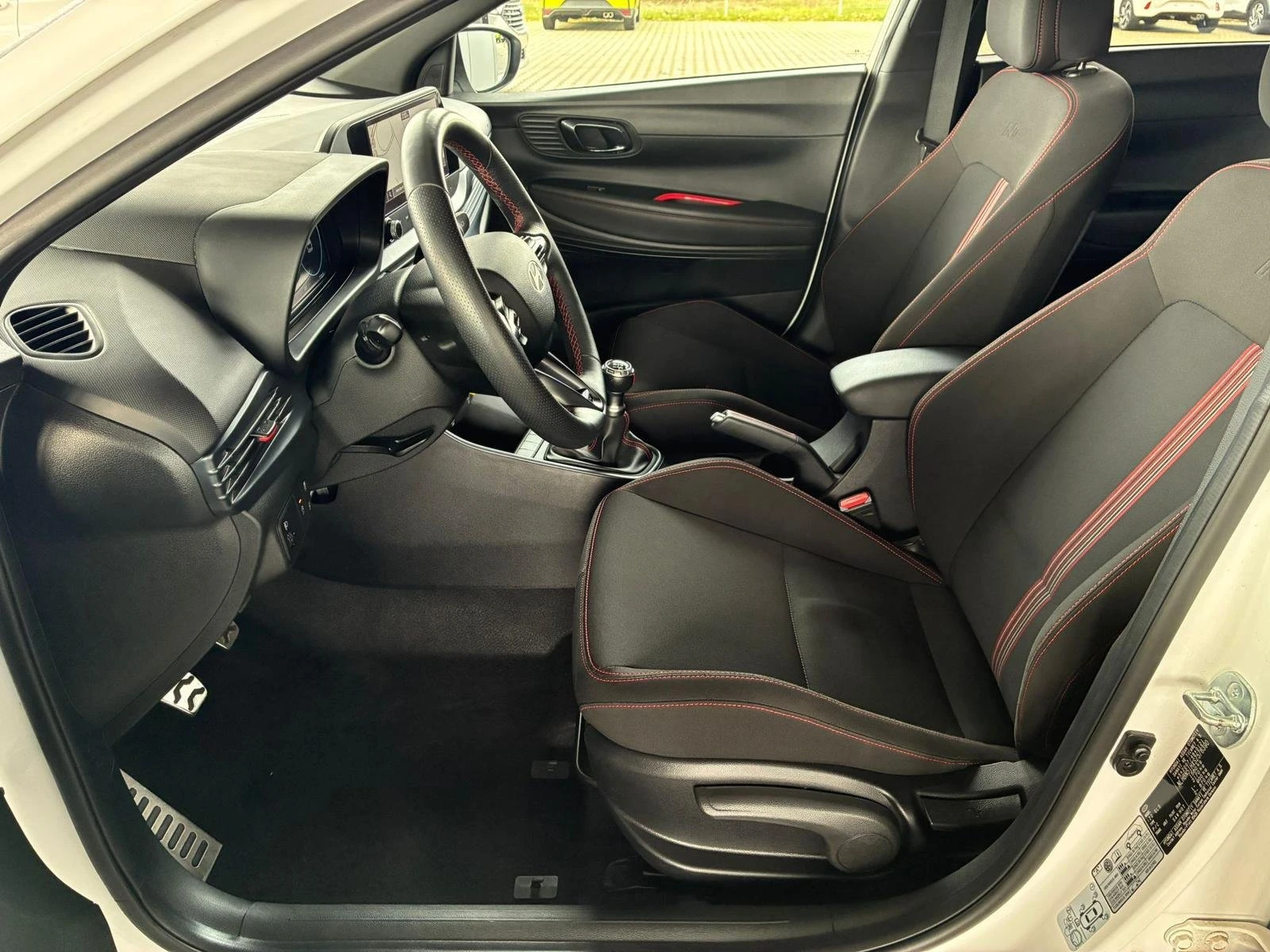 Hyundai I20 1.2 N Line, снимка 6 - Автомобили и джипове - 54043010