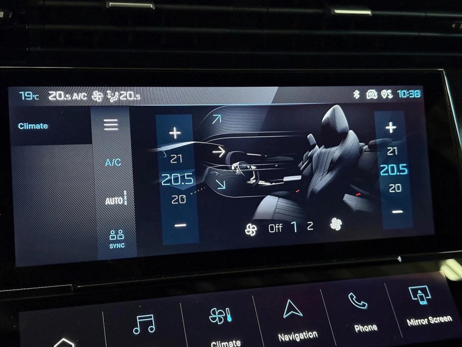 Peugeot 408 1.2 Allure, снимка 15 - Автомобили и джипове - 54427755