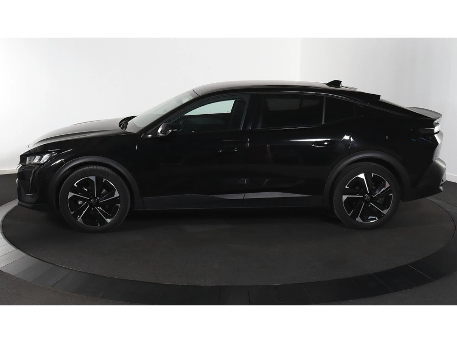 Peugeot 408 1.2 Allure, снимка 4 - Автомобили и джипове - 54427755