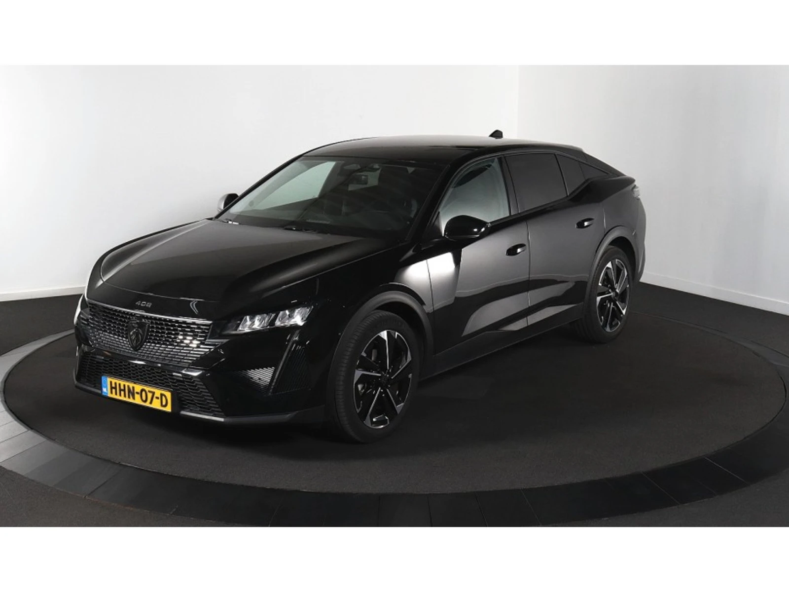 Peugeot 408 1.2 Allure, снимка 2 - Автомобили и джипове - 54427755
