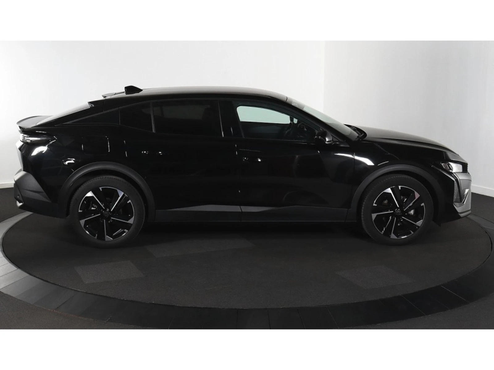 Peugeot 408 1.2 Allure, снимка 3 - Автомобили и джипове - 54427755
