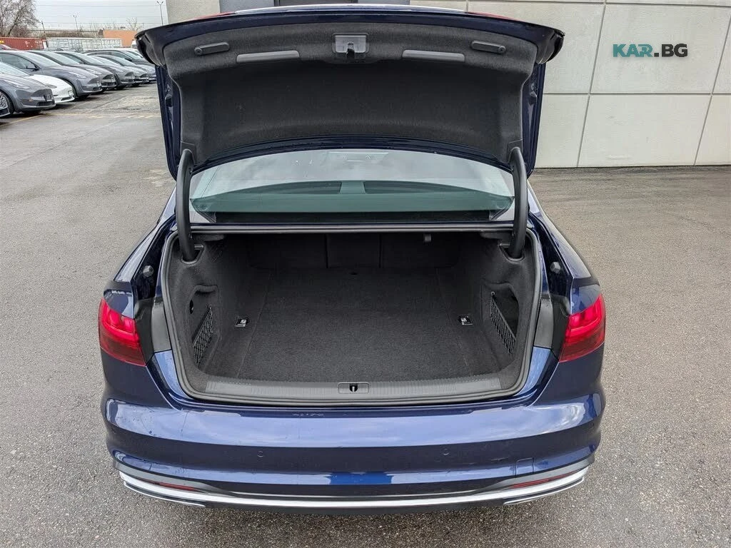 Audi A4 quattro Komfort* AвтоКредит* (ЦЕНА ДО БГ), снимка 8 - Автомобили и джипове - 55316300