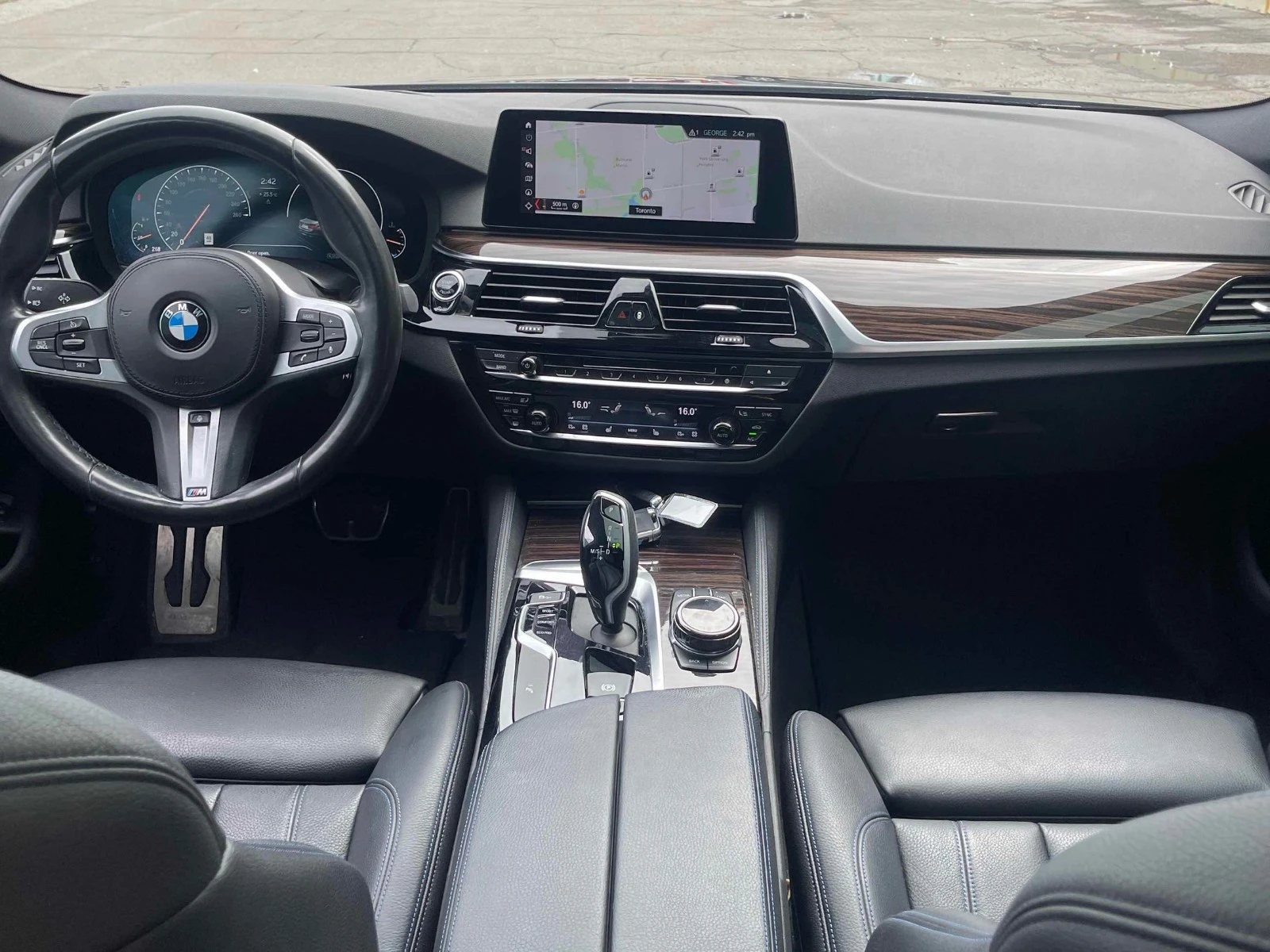 BMW 530 xDrive * АвтоКредит * (ЦЕНА ДО БГ), снимка 10 - Автомобили и джипове - 55605065