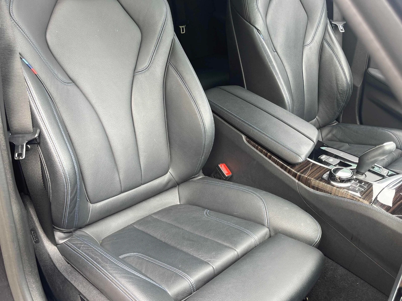 BMW 530 xDrive * АвтоКредит * (ЦЕНА ДО БГ), снимка 8 - Автомобили и джипове - 55605065