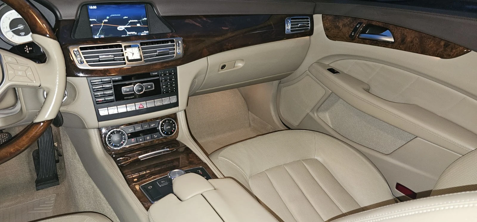 Mercedes-Benz CLS 350 CDI, снимка 3 - Автомобили и джипове - 55664092