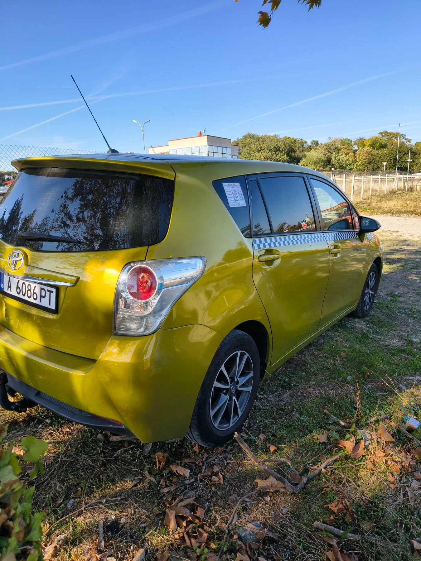 Toyota Verso, снимка 6 - Автомобили и джипове - 56436976