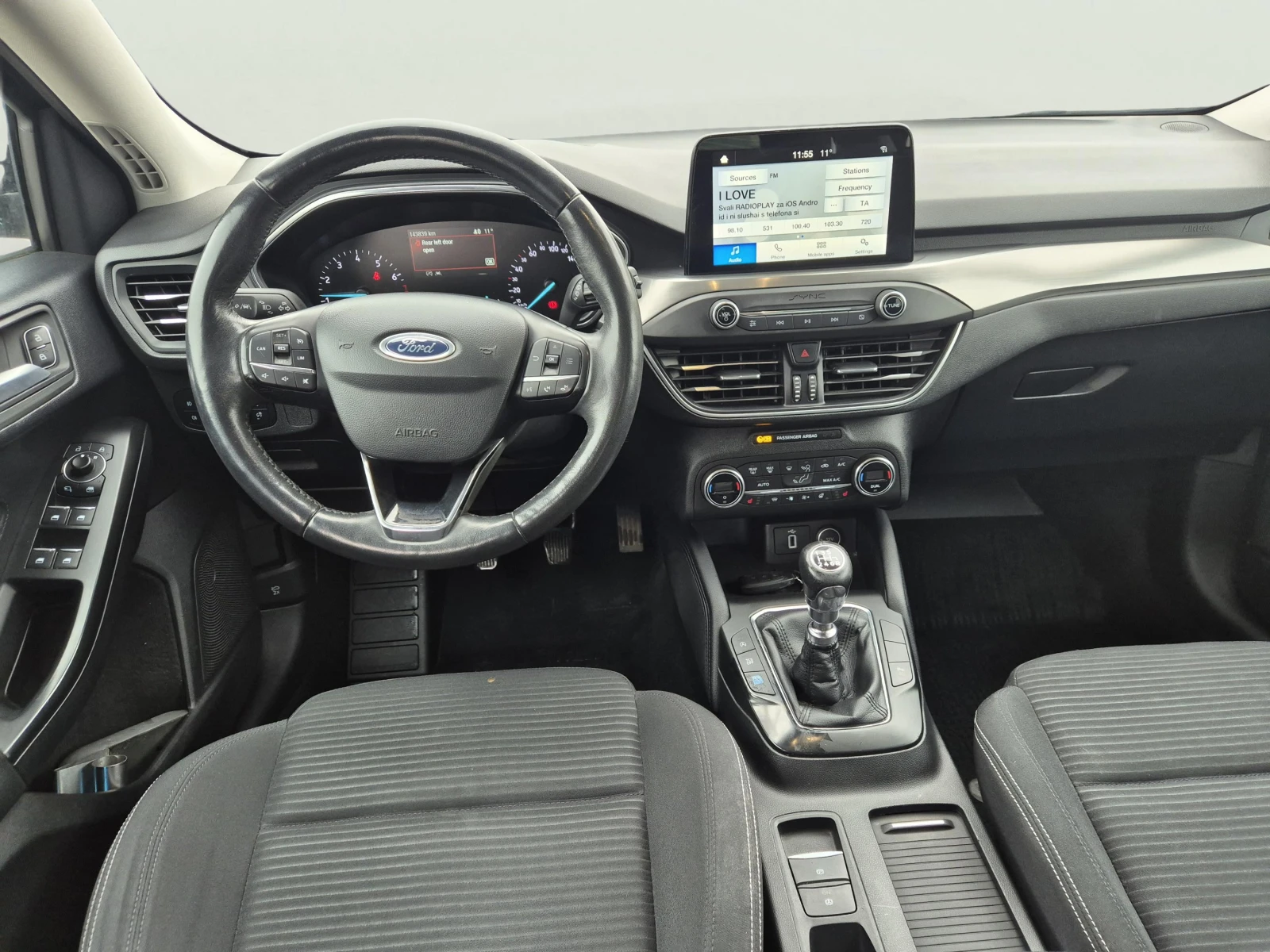 Ford Focus 1.0 EcoBoost, снимка 9 - Автомобили и джипове - 56663302