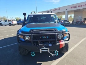 Toyota Fj cruiser 2008 Toyota FJ Cruiser wRear Doors, снимка 2