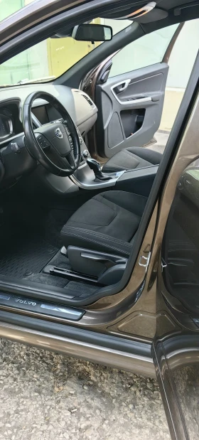 Volvo XC60 D4 - 10000 € - 96895204 9