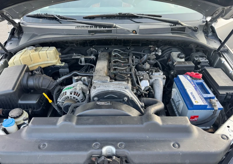 Kia Sorento 2.5TDI - КЛИМАТИК , снимка 14 - Автомобили и джипове - 51698189