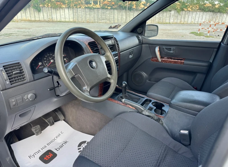 Kia Sorento 2.5TDI - КЛИМАТИК , снимка 9 - Автомобили и джипове - 51698189